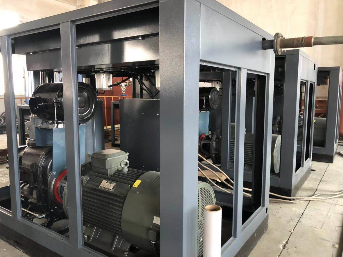 <strong>空壓機(jī)，儲氣罐，噴砂機(jī)</strong>