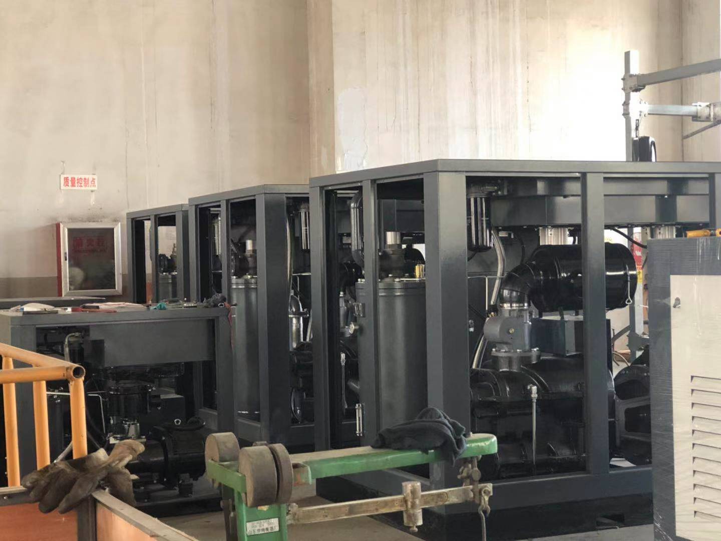 空壓機(jī),儲(chǔ)氣罐子,噴砂機(jī),噴砂罐,壓力容器00009